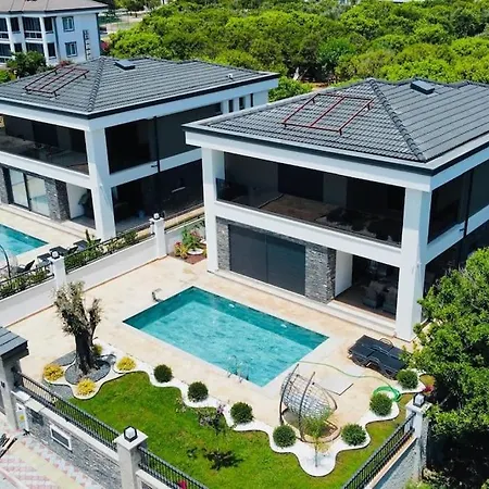 Rueyam Villa 2